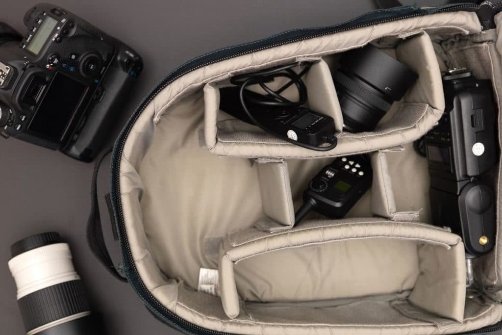 camera bag - canon m50 accessory